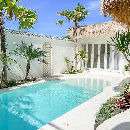 Casa Blanca Villa Canggu Eksteriør bilde