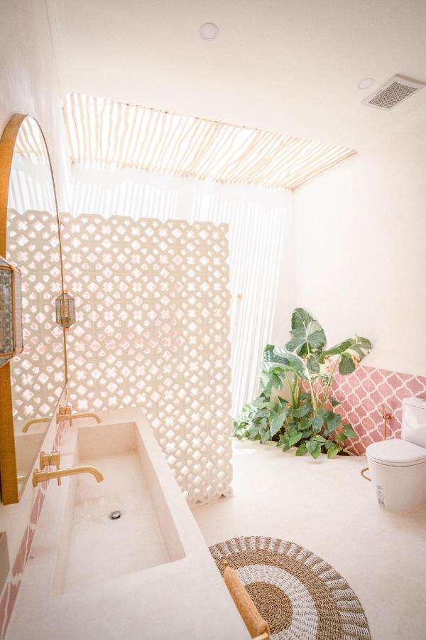 Casa Blanca Villa Canggu Eksteriør bilde